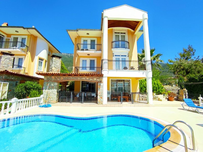 VILLA DEFNE-1