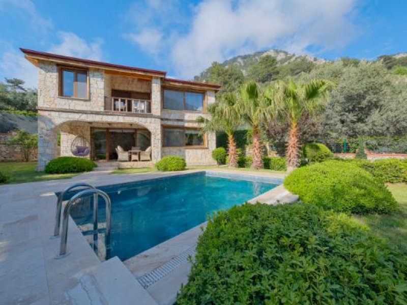 Villa Novıra